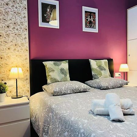 New Camp Nou Apartment/Diret Airport,Beautiful L'Hospitalet de Llobregat Buitenkant foto