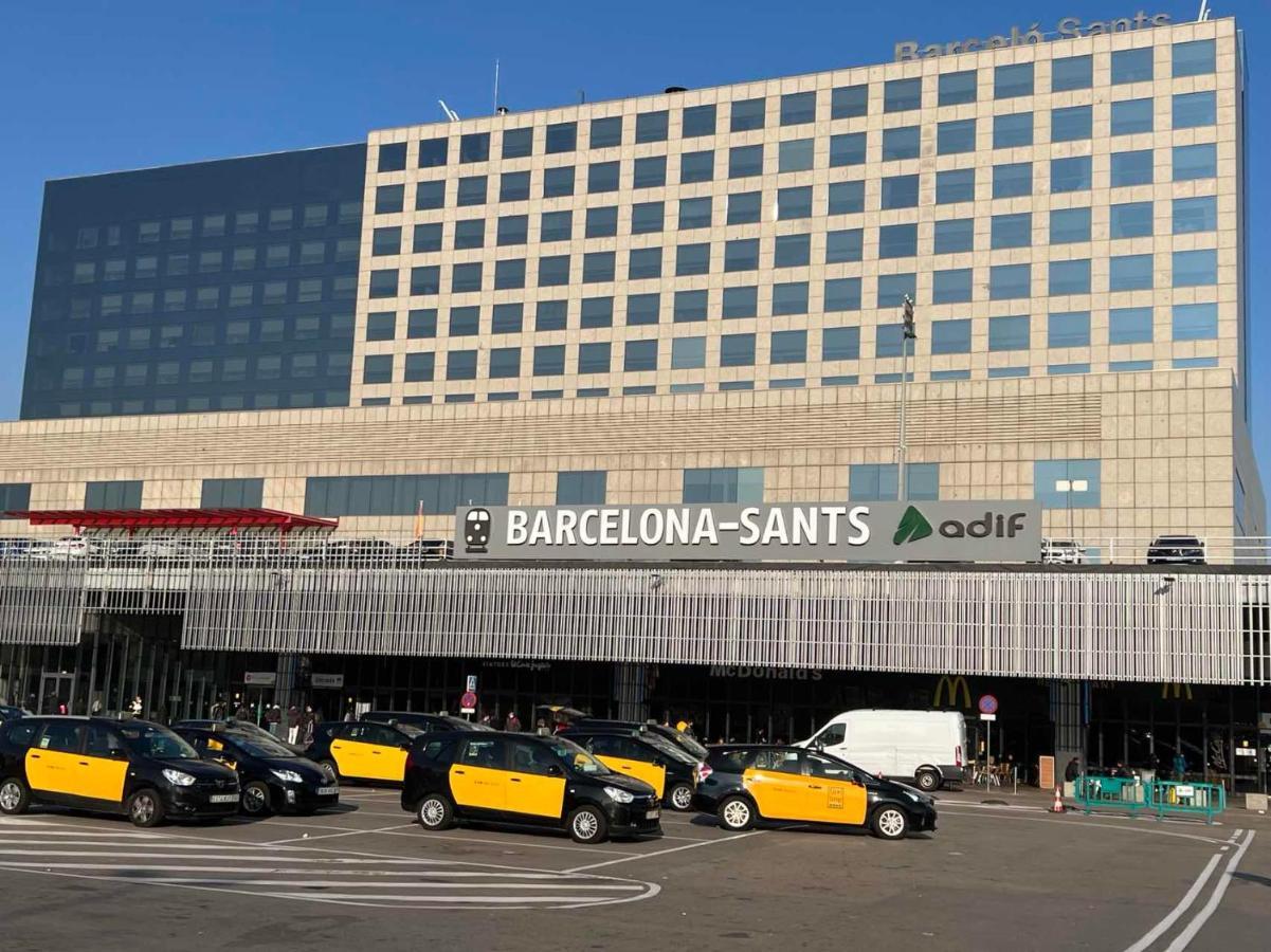 New Camp Nou Apartment/Diret Airport,Beautiful L'Hospitalet de Llobregat Buitenkant foto
