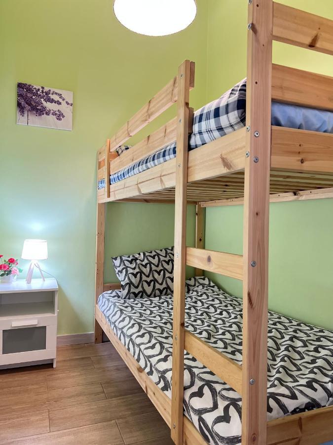 New Camp Nou Apartment/Diret Airport,Beautiful L'Hospitalet de Llobregat Buitenkant foto