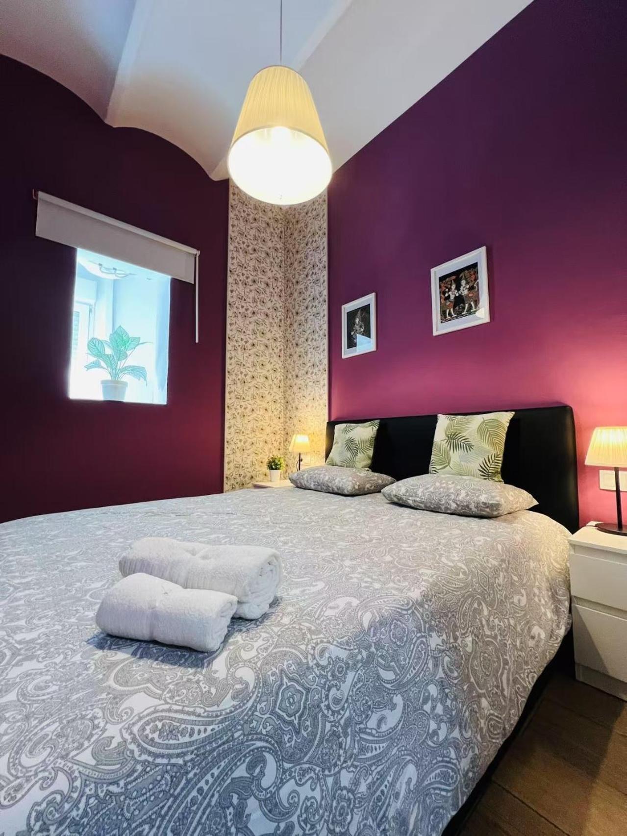 New Camp Nou Apartment/Diret Airport,Beautiful L'Hospitalet de Llobregat Buitenkant foto